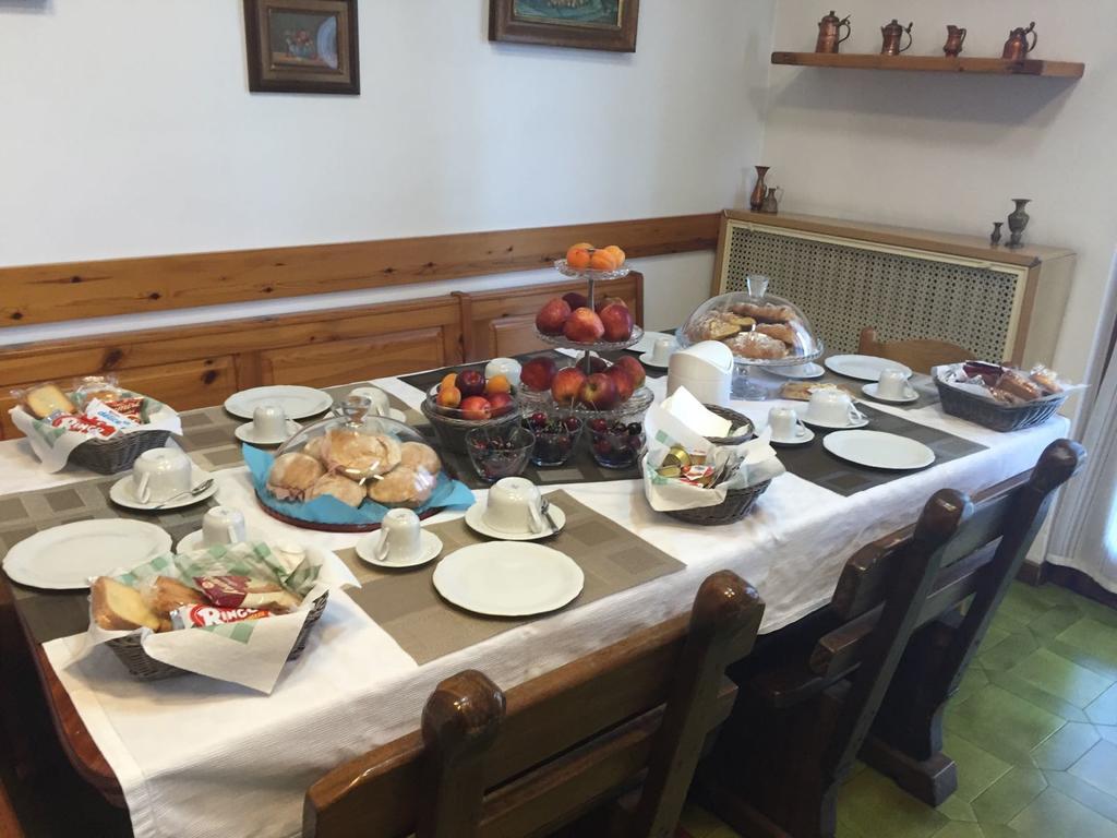 Luna Bianca Bed and Breakfast Rozzano Εξωτερικό φωτογραφία